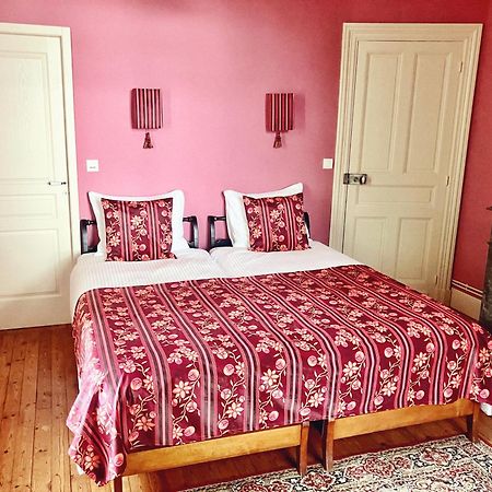 Petit Chateau Le Piot Bed and Breakfast Fleurance Exterior foto