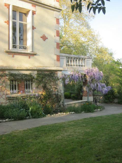 Petit Chateau Le Piot Bed and Breakfast Fleurance Exterior foto
