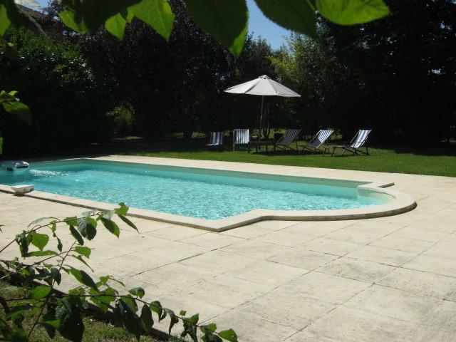Petit Chateau Le Piot Bed and Breakfast Fleurance Exterior foto