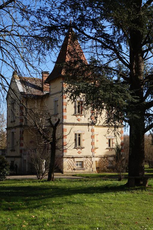 Petit Chateau Le Piot Bed and Breakfast Fleurance Exterior foto